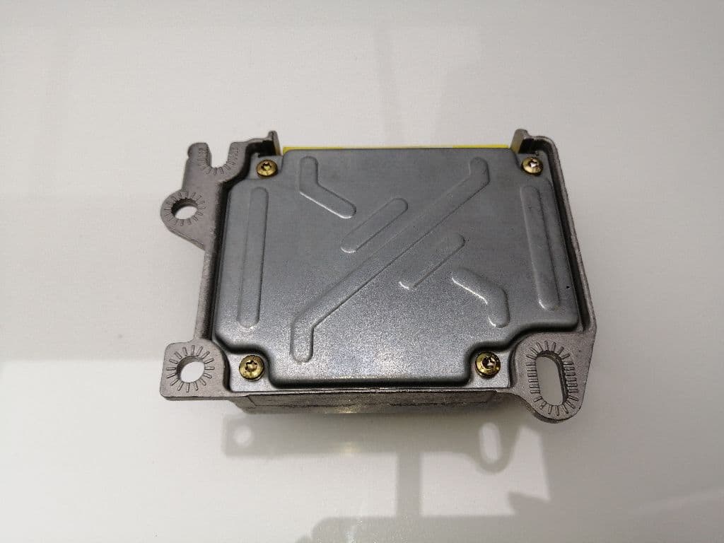 Centralita airbag VOLKSWAGEN TOUAREG (7L6) 3