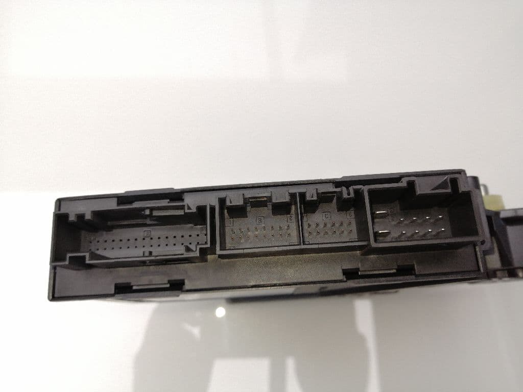 Motor elevalunas trasero derecho VOLKSWAGEN TOUAREG (7L6) 4