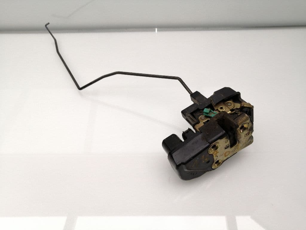Cerradura puerta delantera izquierda JEEP GR.CHEROKEE (WK)