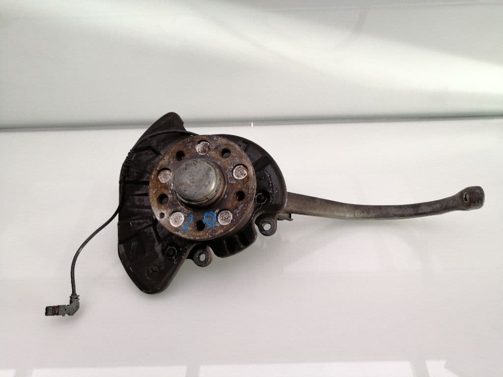 Mangueta delantera izquierda MERCEDES-BENZ CLASE S (W220) BERLINA