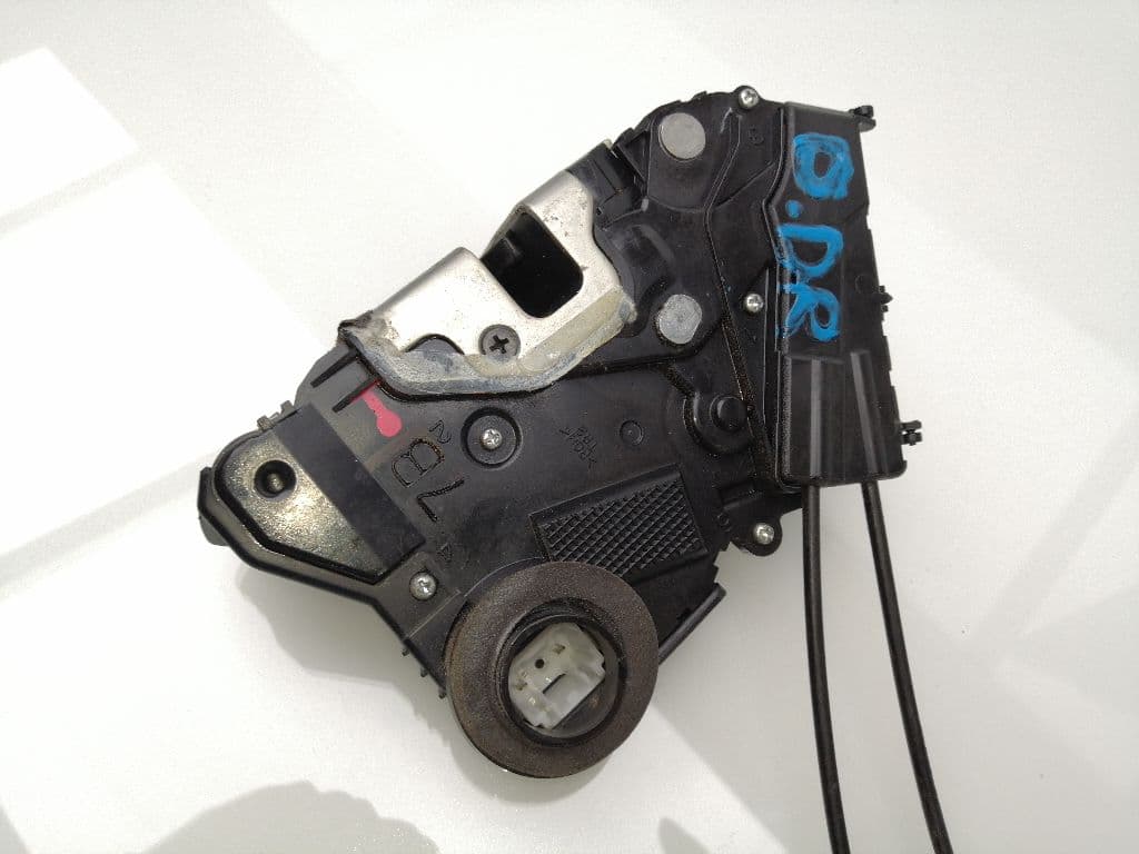 Cerradura puerta delantera derecha TOYOTA LAND CRUISER PRADO (_J12_) 4