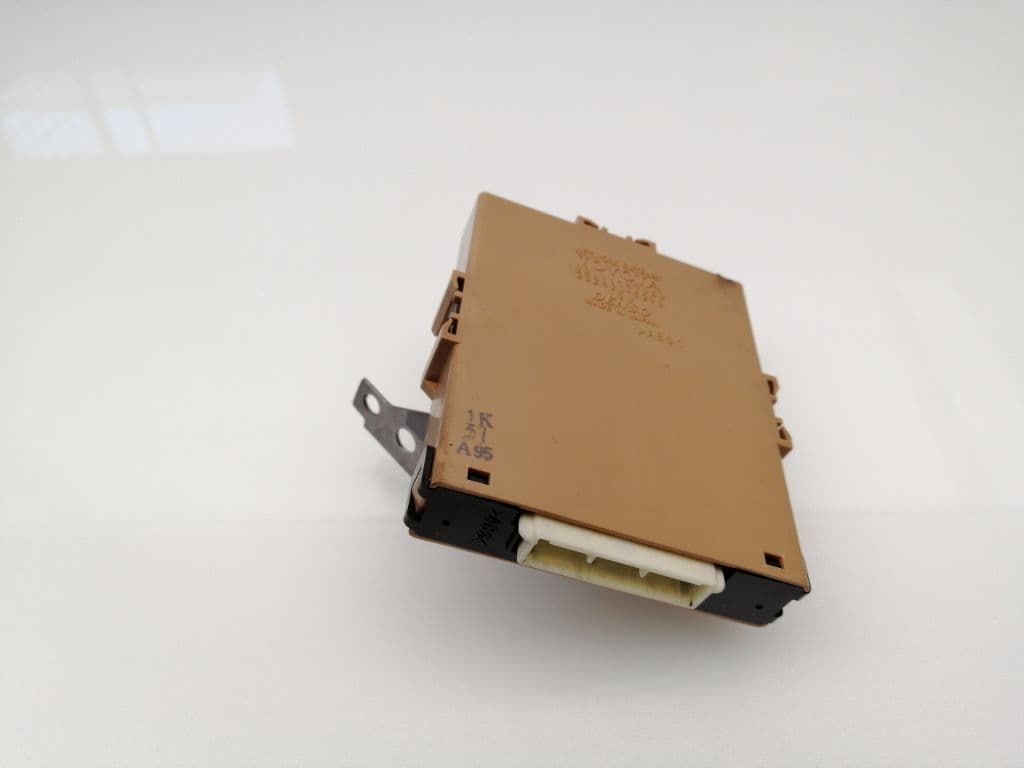 Modulo electronico TOYOTA LAND CRUISER PRADO (_J12_)