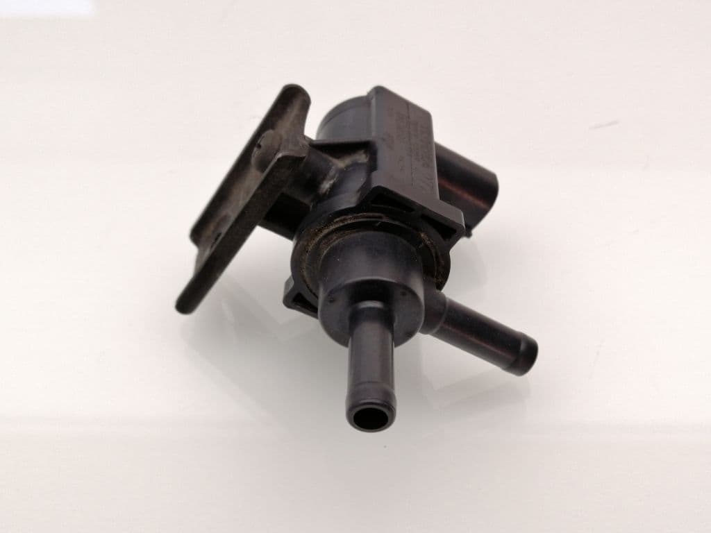 Valvula aire adicional TOYOTA LAND CRUISER PRADO (_J12_) 3