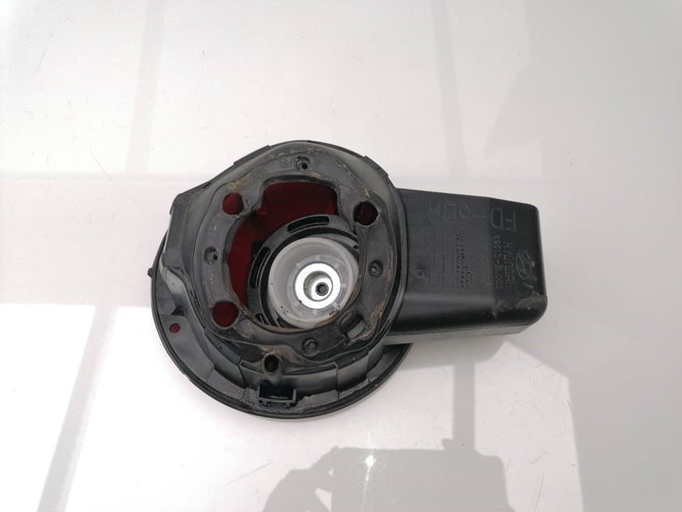 Tapa exterior combustible HYUNDAI I30 3