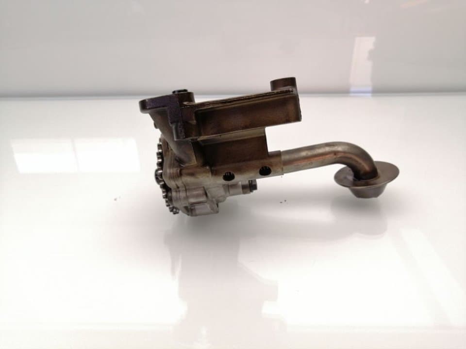 Bomba aceite SKODA OCTAVIA BERLINA (1Z3) 4