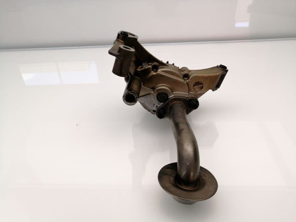 Bomba aceite SKODA OCTAVIA BERLINA (1Z3) 3