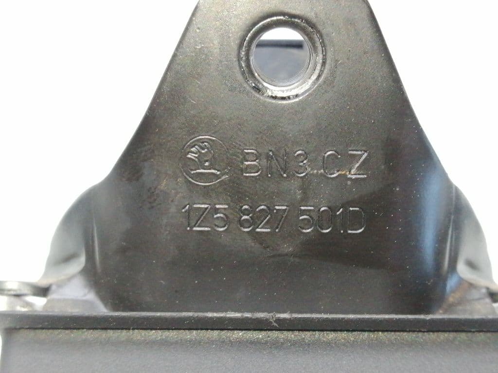Cerradura maletero / porton SKODA OCTAVIA BERLINA (1Z3) 3