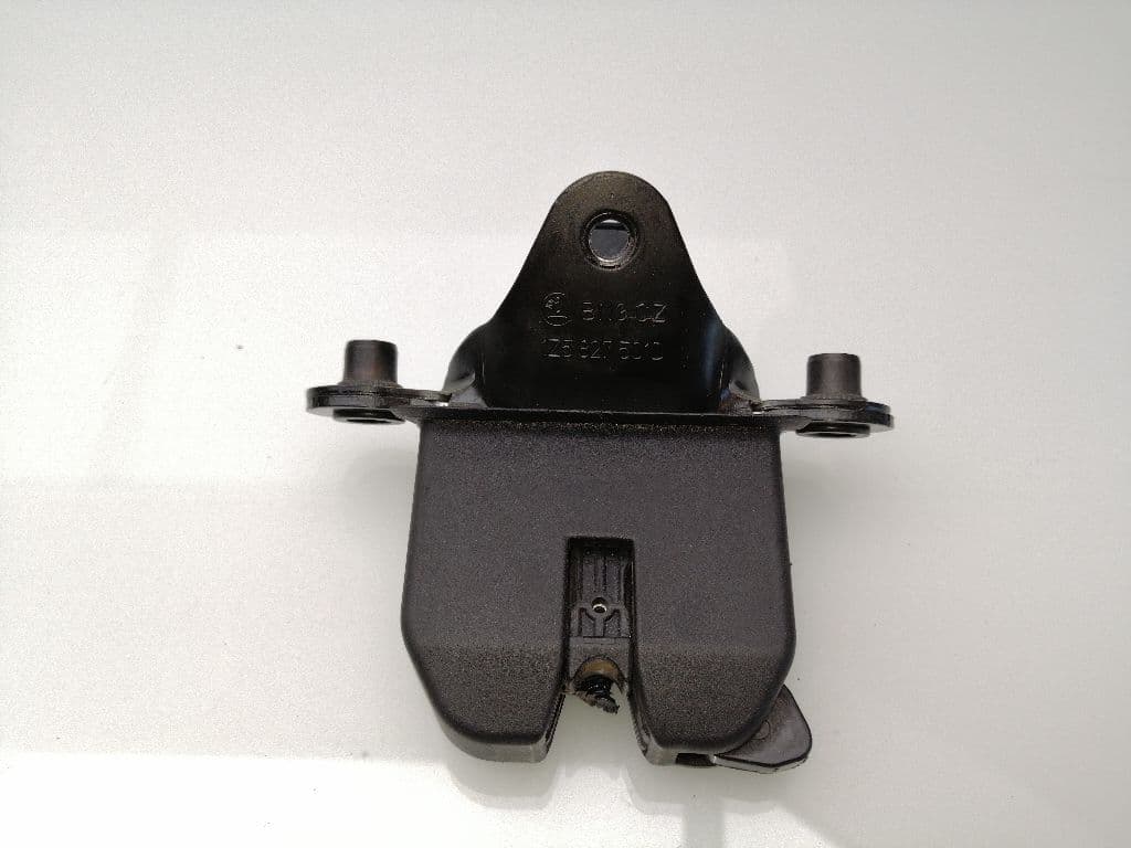Cerradura maletero / porton SKODA OCTAVIA BERLINA (1Z3) 2