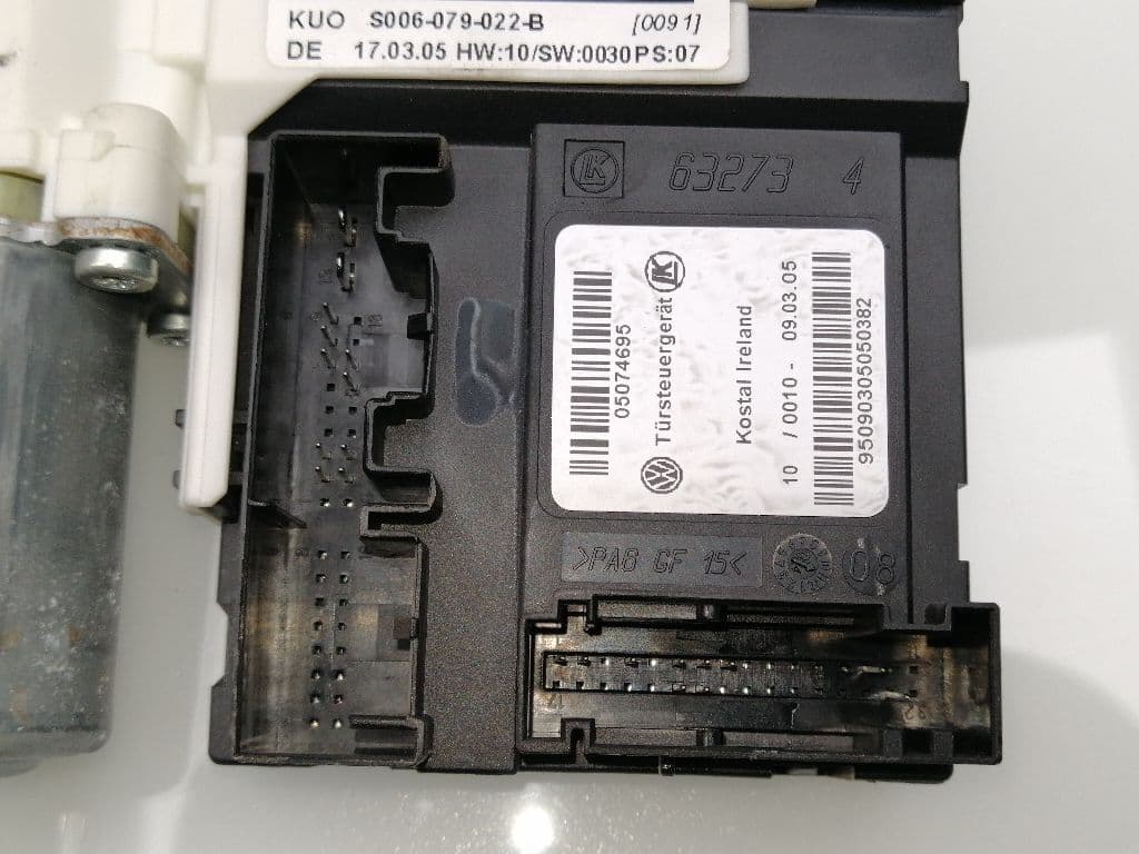 Motor elevalunas trasero derecho AUDI A3 (8P) 3
