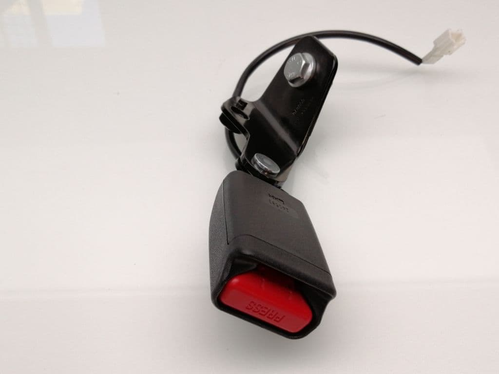 Pretensor trasero izquierdo RENAULT KADJAR 4