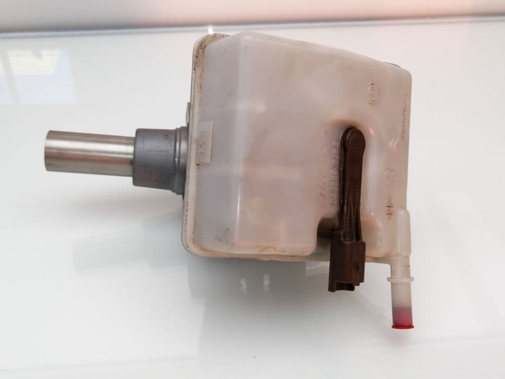 Bomba freno DS 5 5
