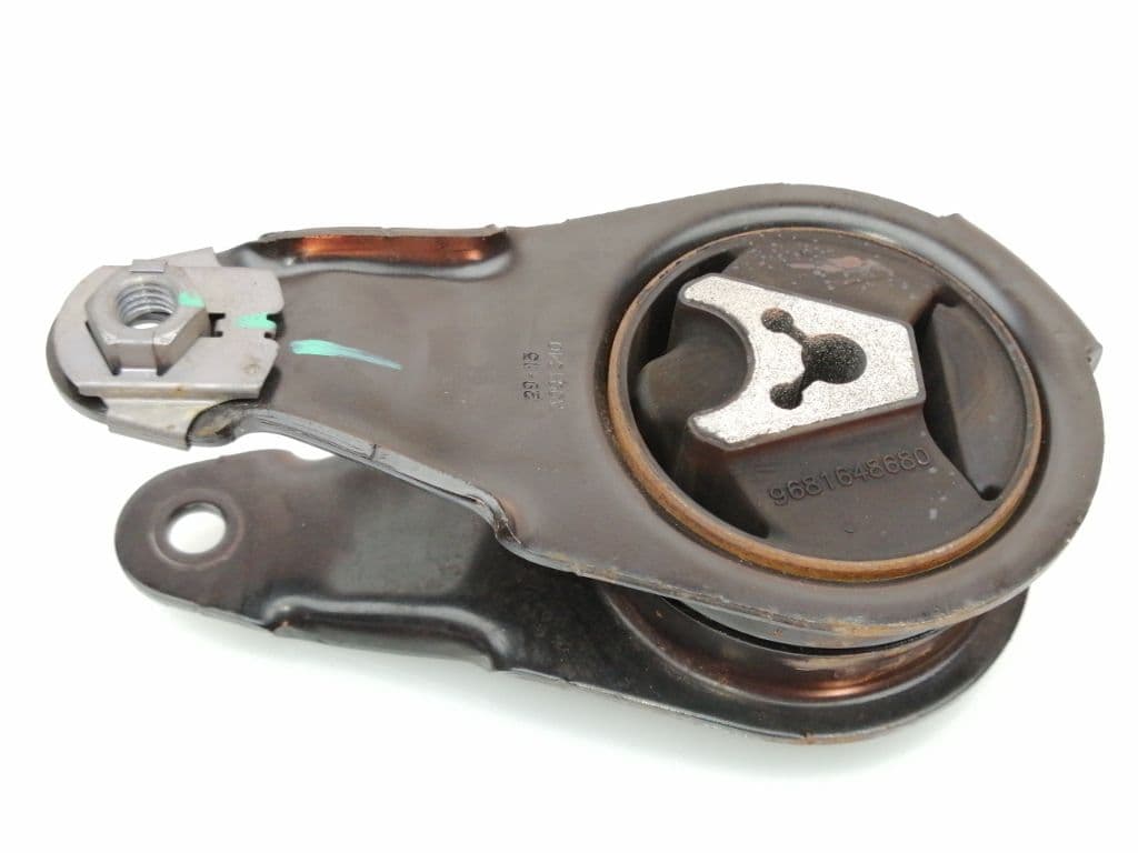 Soporte motor DS 5