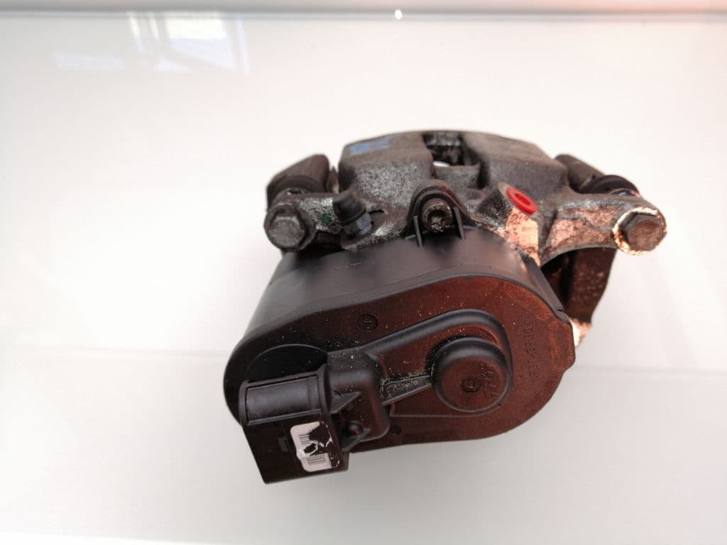 Recambio VOLVO XC60 ref. 32355158A 4