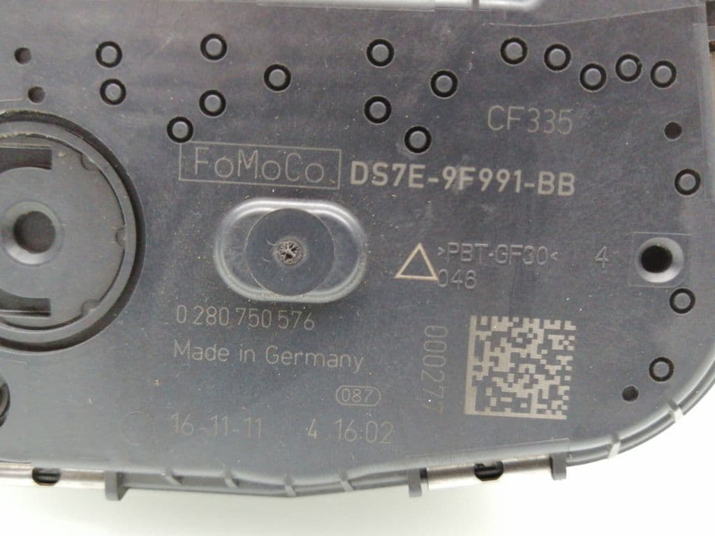 Caja mariposa FORD FOCUS 5