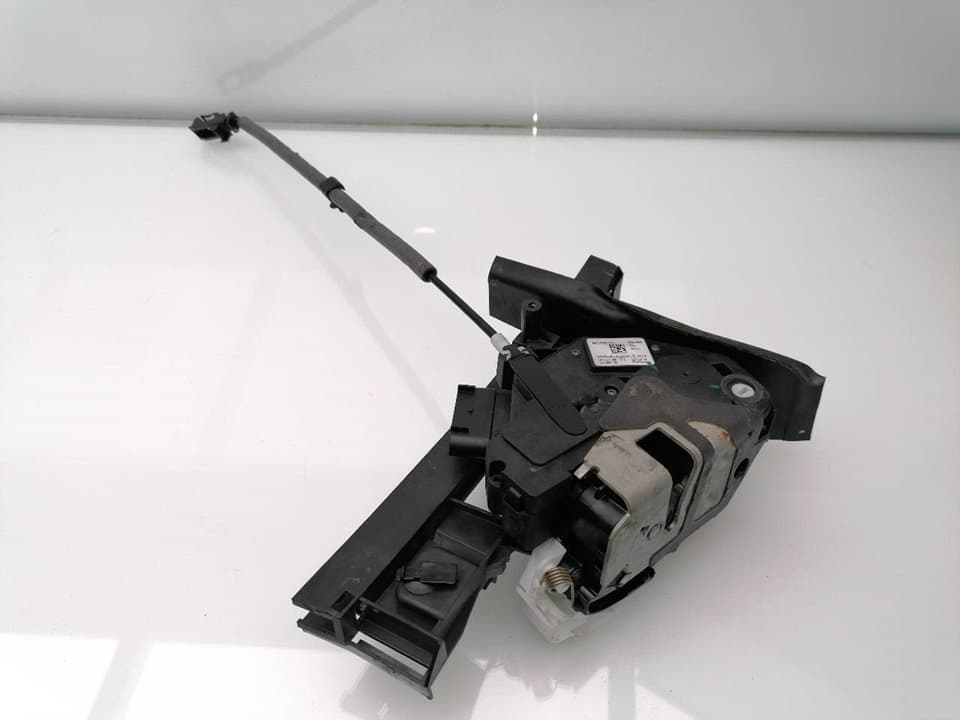 Cerradura puerta trasera derecha FORD FOCUS