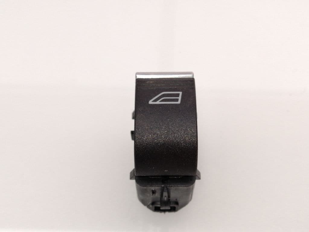 Mando elevalunas delantero derecho FORD FOCUS