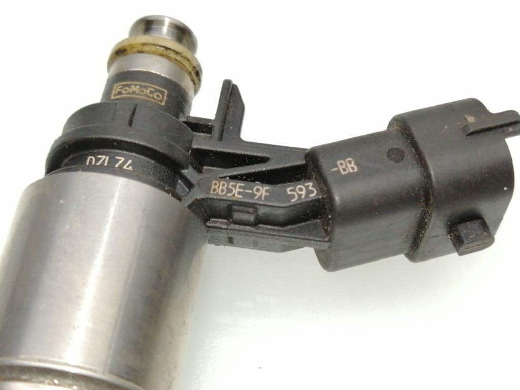 Inyector FORD FOCUS 5