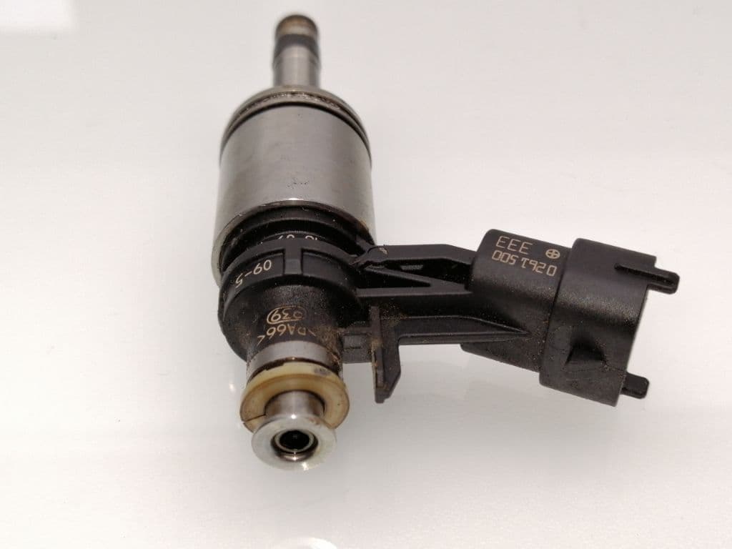 Inyector FORD FOCUS 3