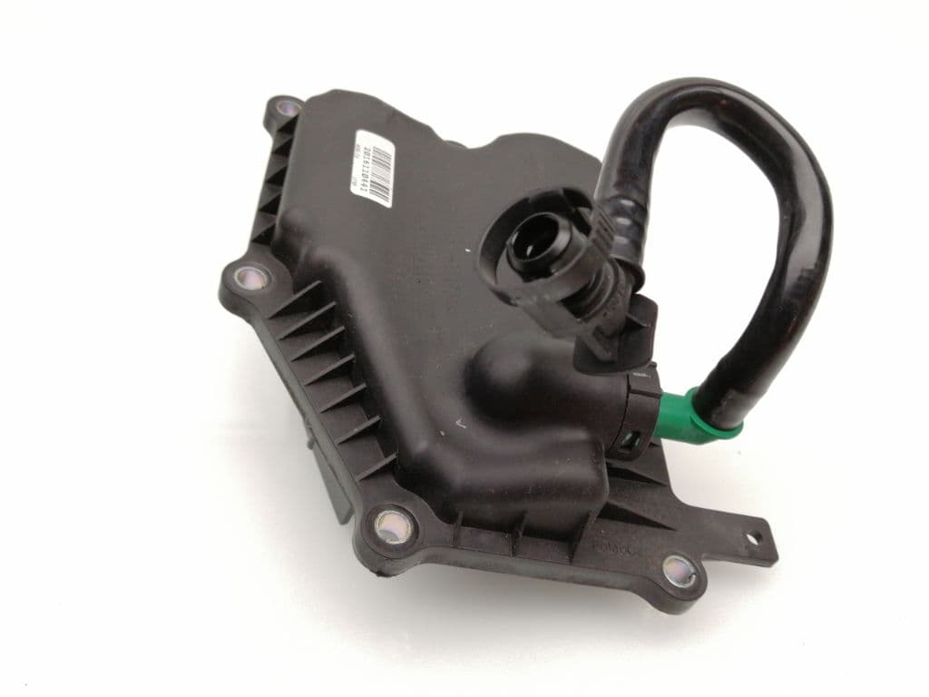 Soporte filtro aceite FORD FOCUS 4