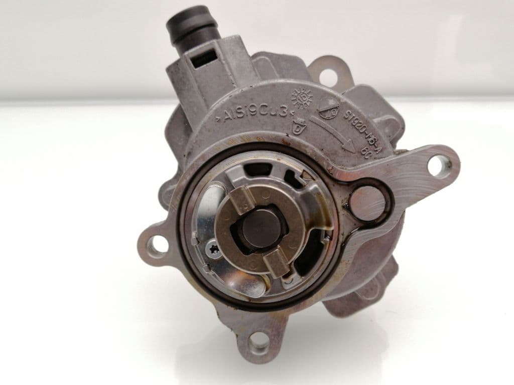 Depresor freno / bomba vacio FORD FOCUS