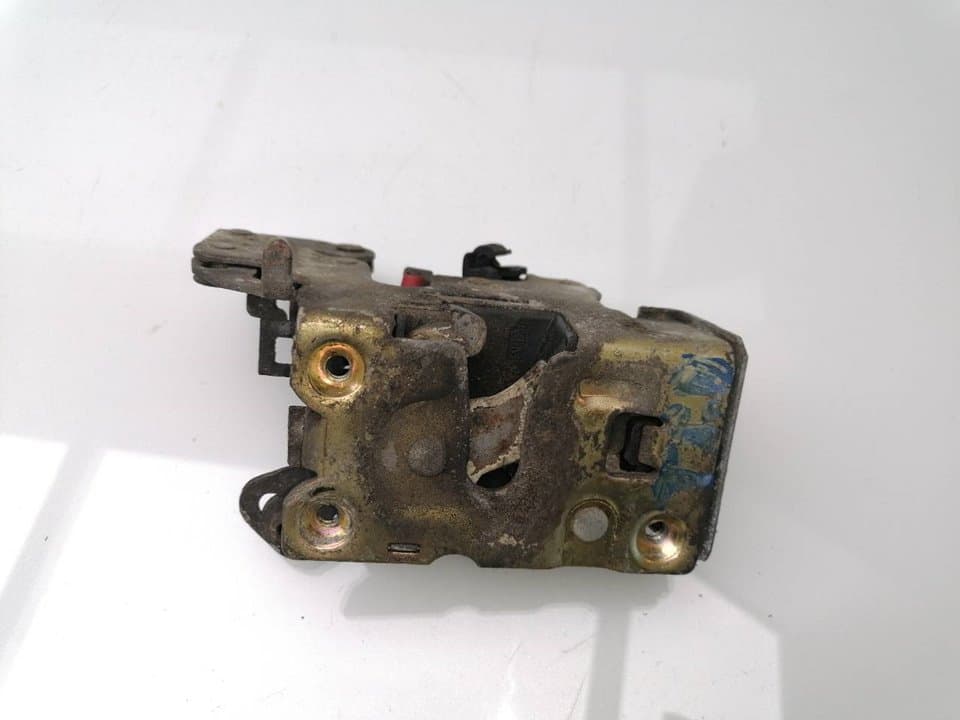 Cerradura puerta trasera derecha JEEP CHEROKEE