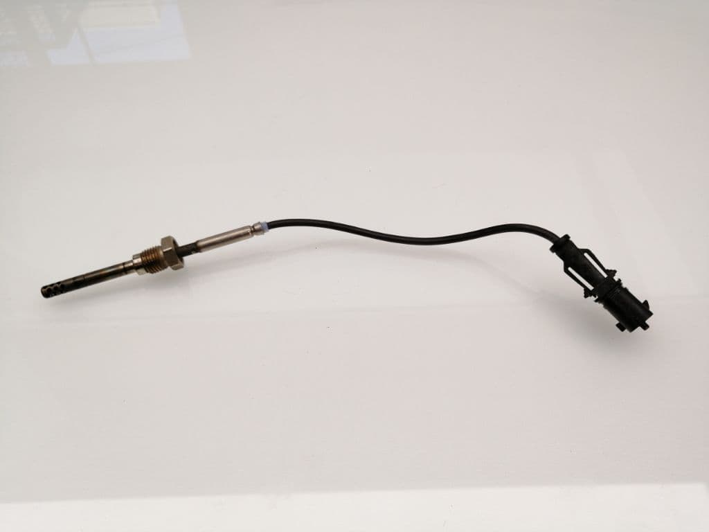 Sensor OPEL CORSA D