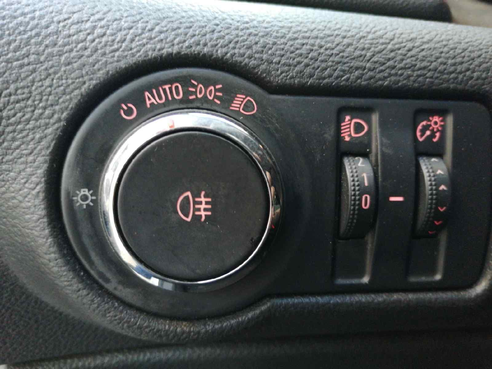 Mando luces OPEL ASTRA J LIM 3