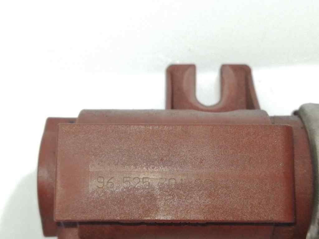 Valvula aire adicional CITROEN C4 COUPE 3