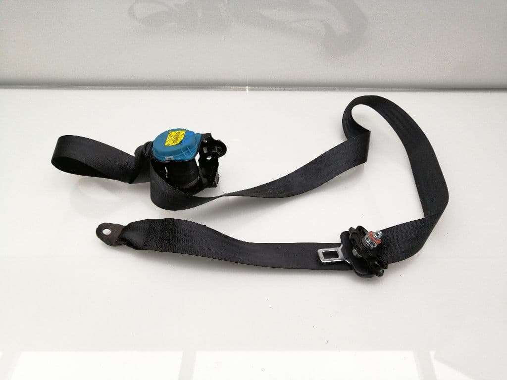 Cinturon seguridad trasero derecho KIA RIO 2