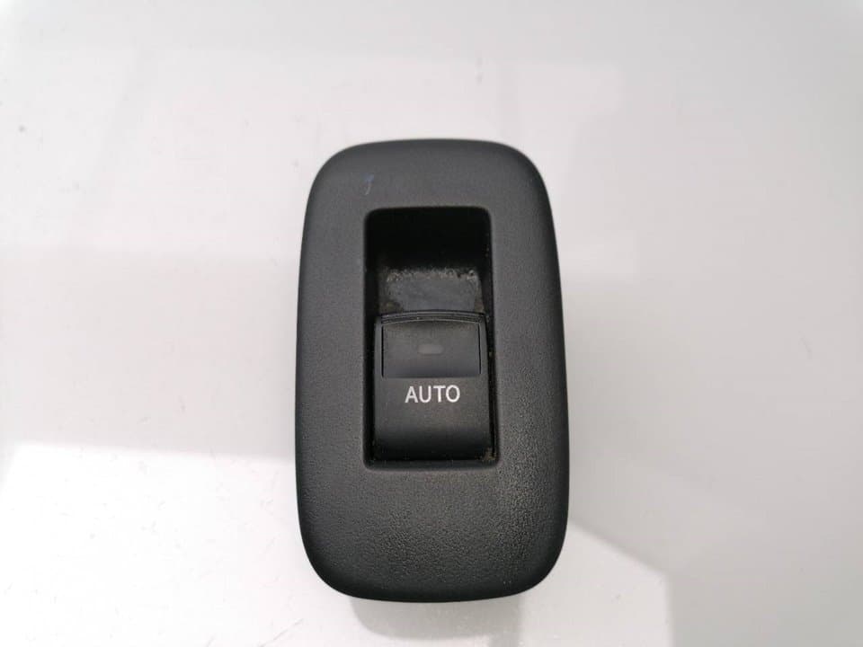 Mando elevalunas trasero izquierdo TOYOTA AURIS