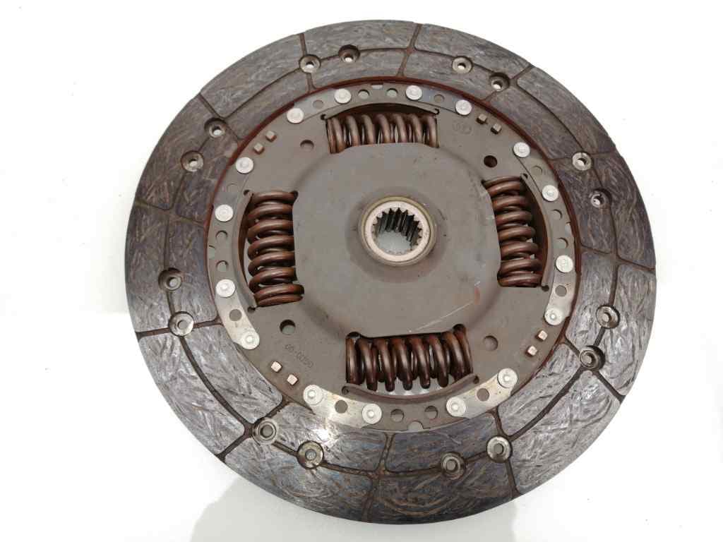 Kit embrague PEUGEOT 208 5