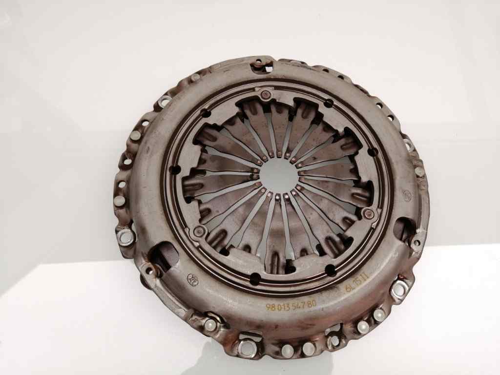 Kit embrague PEUGEOT 208 2