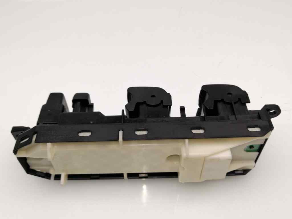 Mando elevalunas delantero izquierdo TOYOTA AURIS 4