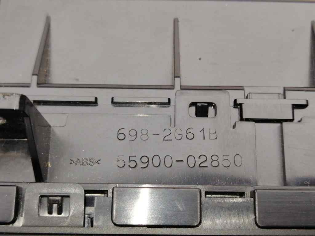 Recambio TOYOTA AURIS ref. 5590002850 4