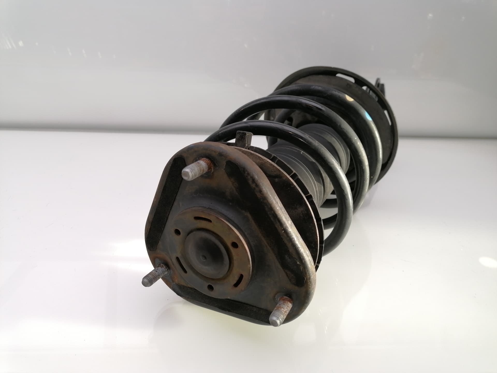 Amortiguador delantero derecho TOYOTA AURIS 4