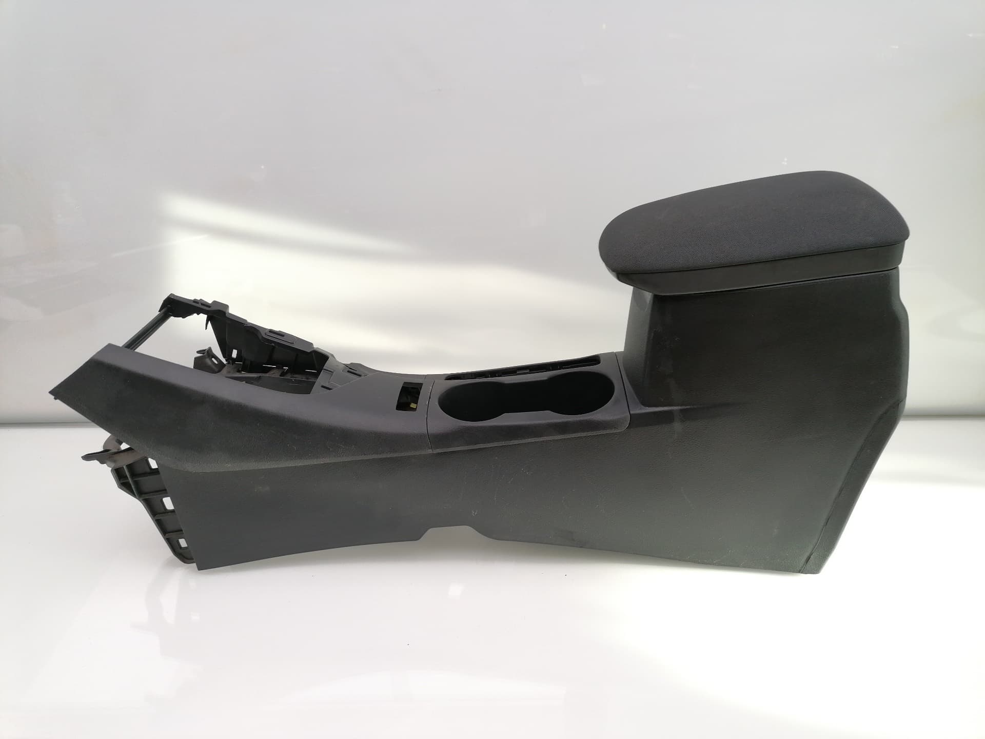 Consola central TOYOTA AURIS