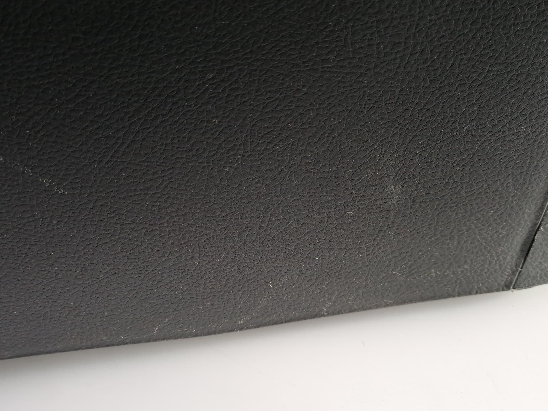 Consola central TOYOTA AURIS 5