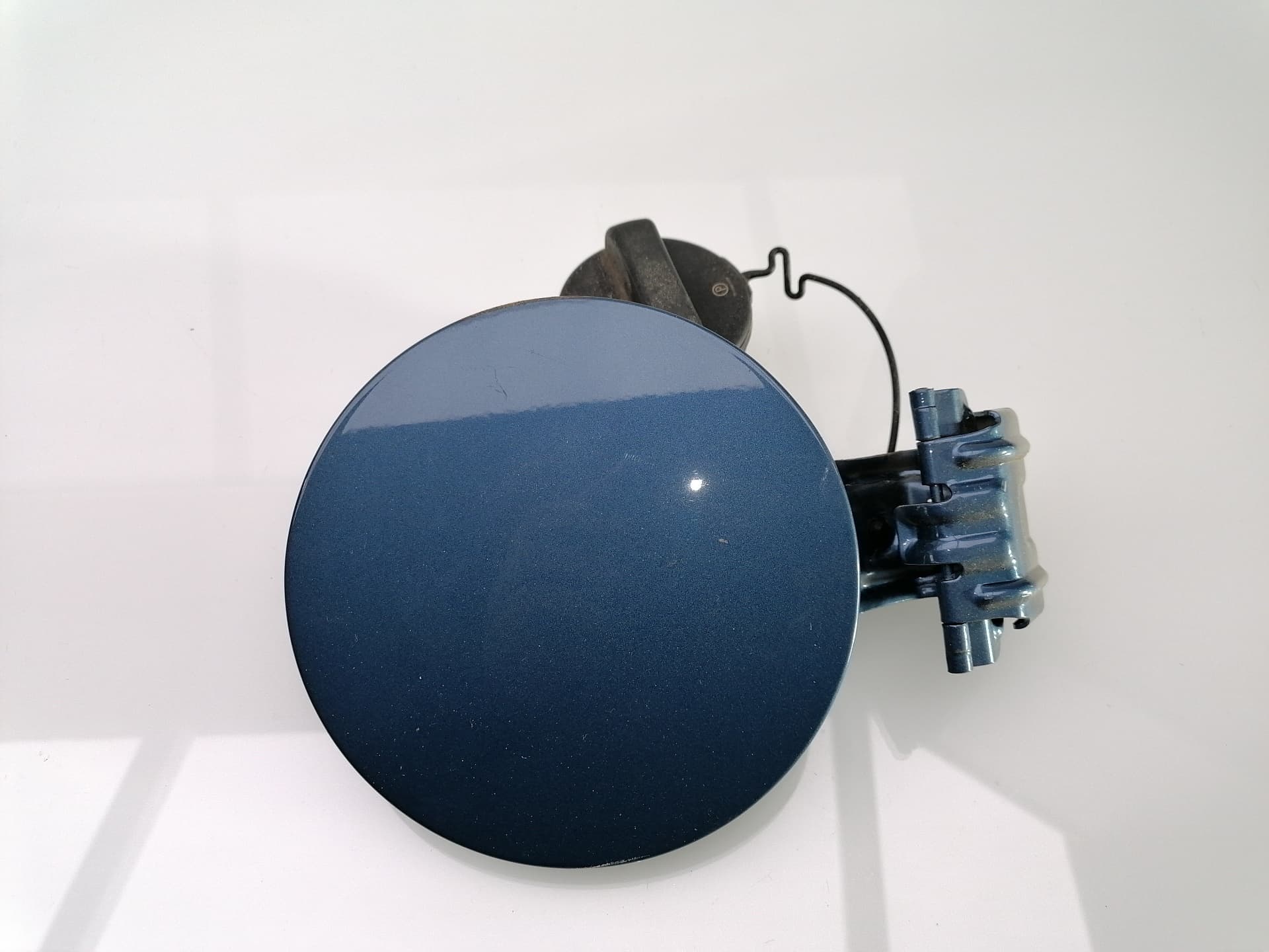 Tapa exterior combustible TOYOTA AURIS