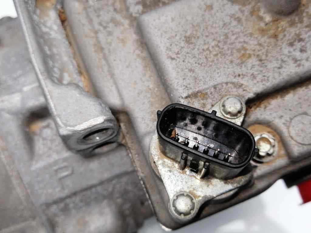 Recambio TOYOTA AURIS ref. 0422001330 5