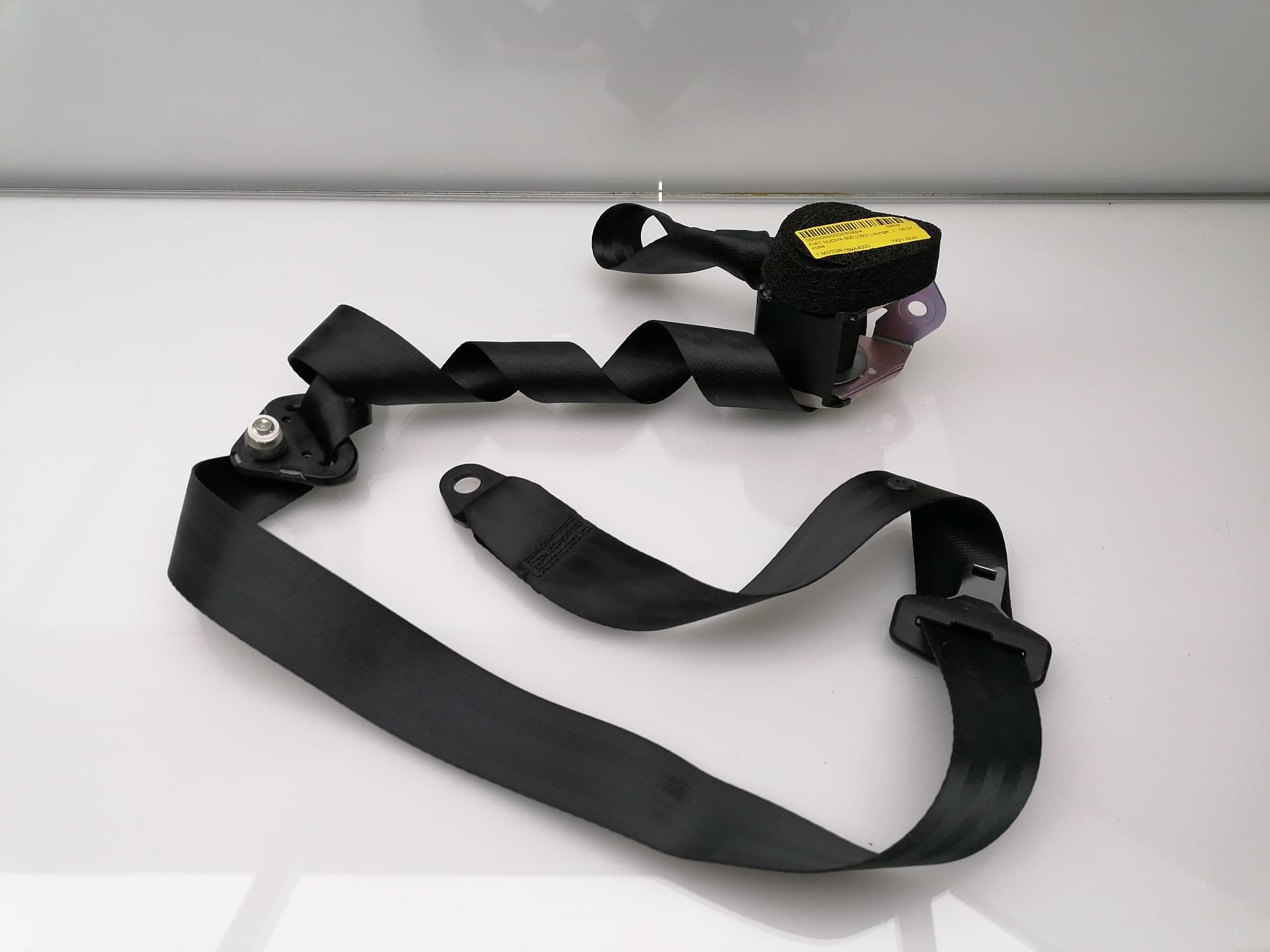 Cinturon seguridad trasero izquierdo FIAT 500 X (334) 2