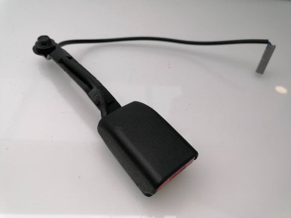 Recambio MAZDA CX-5 ref. KD4557620B 2