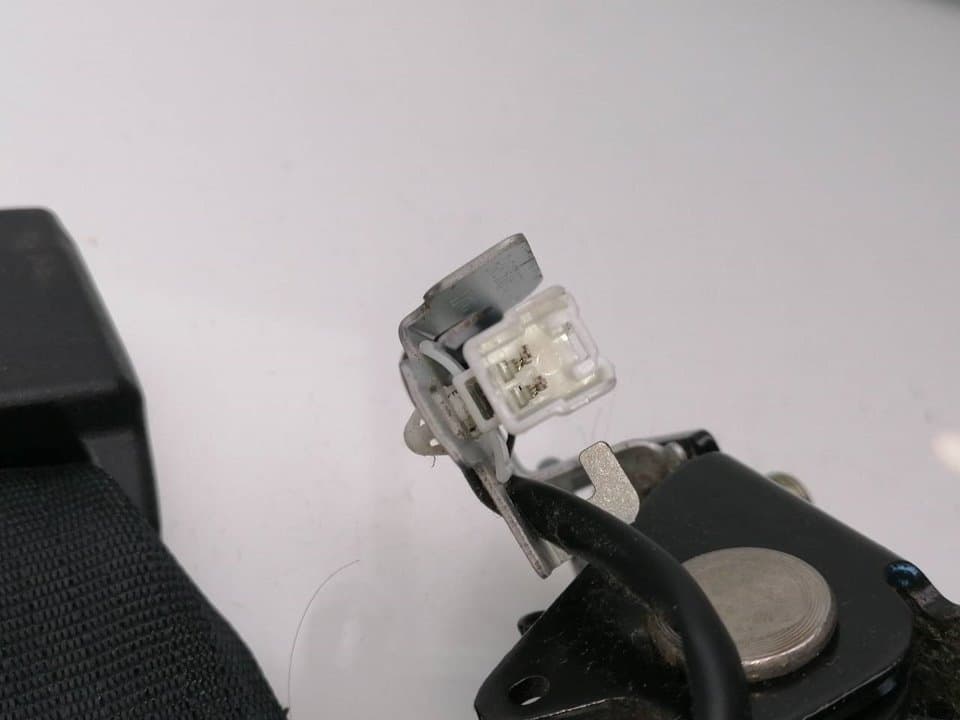 Pretensor trasero izquierdo MAZDA CX-5 3