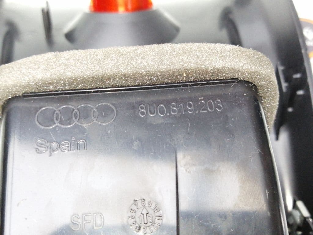 Plastico AUDI Q3 (8UG) 2