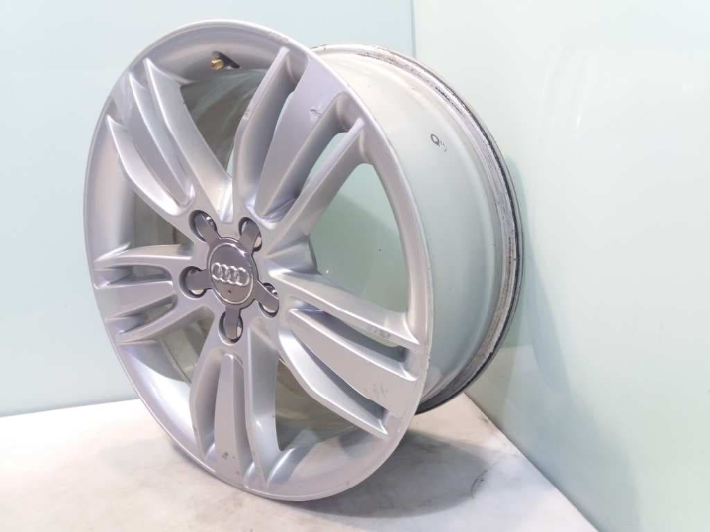 Llanta AUDI Q3 (8UG) 5