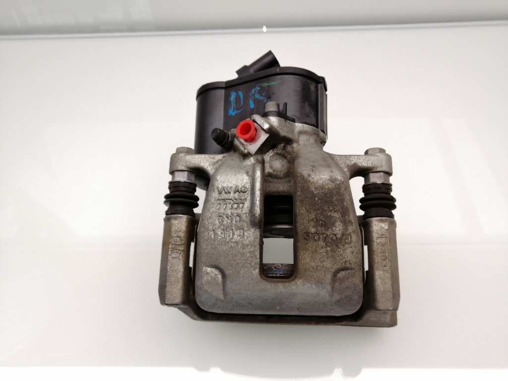 Recambio AUDI Q3 (8UG) ref. 32332267K