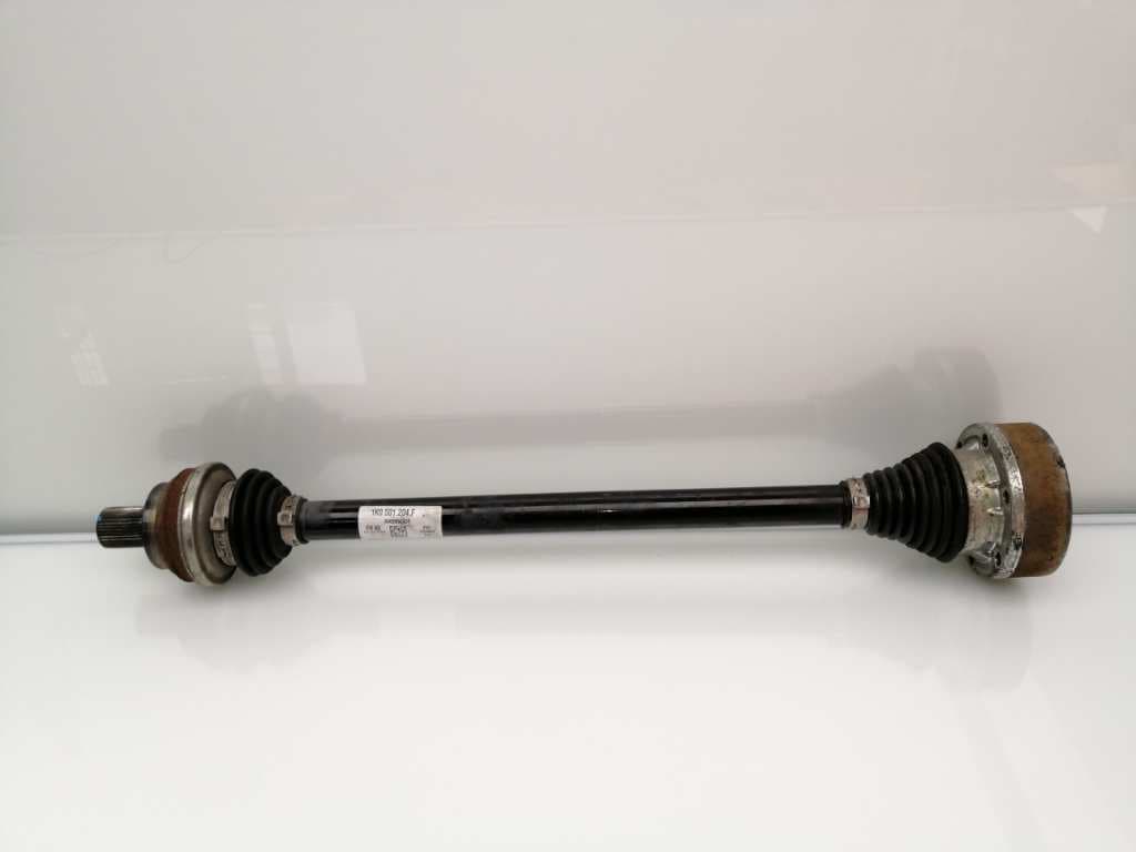 Recambio AUDI Q3 (8UG) ref. 1K0501204F