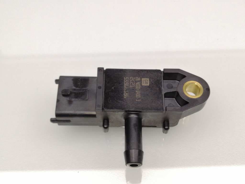 Sensor OPEL CORSA D