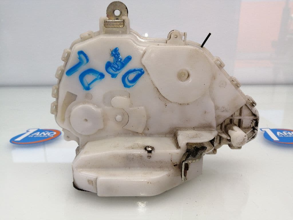 Cerradura puerta delantera derecha HONDA CIVIC BERLINA (FN) 3