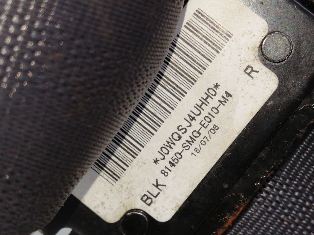 Cinturon seguridad delantero derecho HONDA CIVIC BERLINA (FN) 3