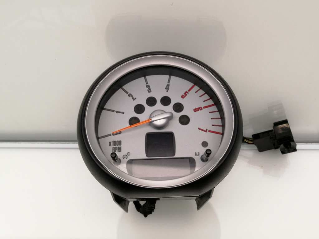Cuadro instrumentos MINI COUPE (R58)